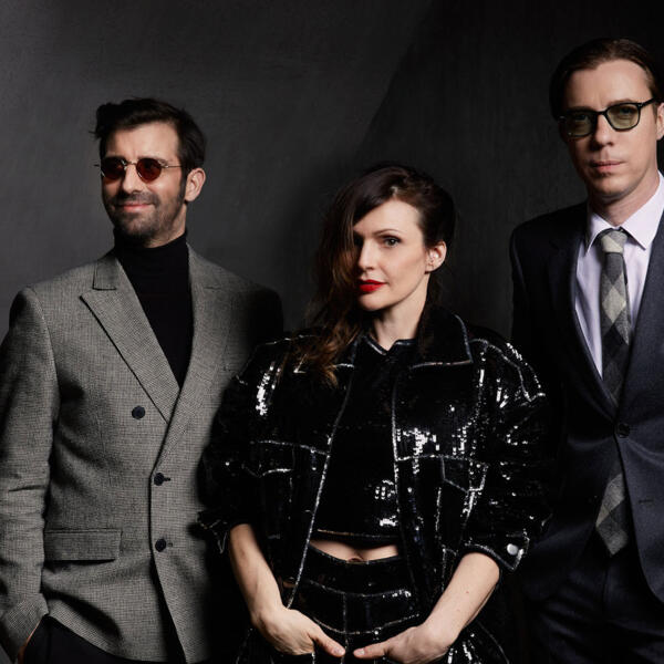 CARAVAN PALACE